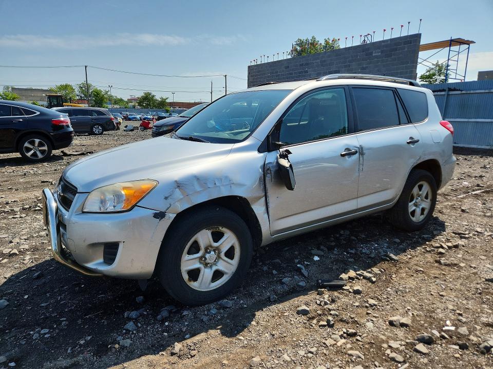 TOYOTA RAV4 2010 with VIN 2T3ZF4DV1AW017857 - Photo from auction