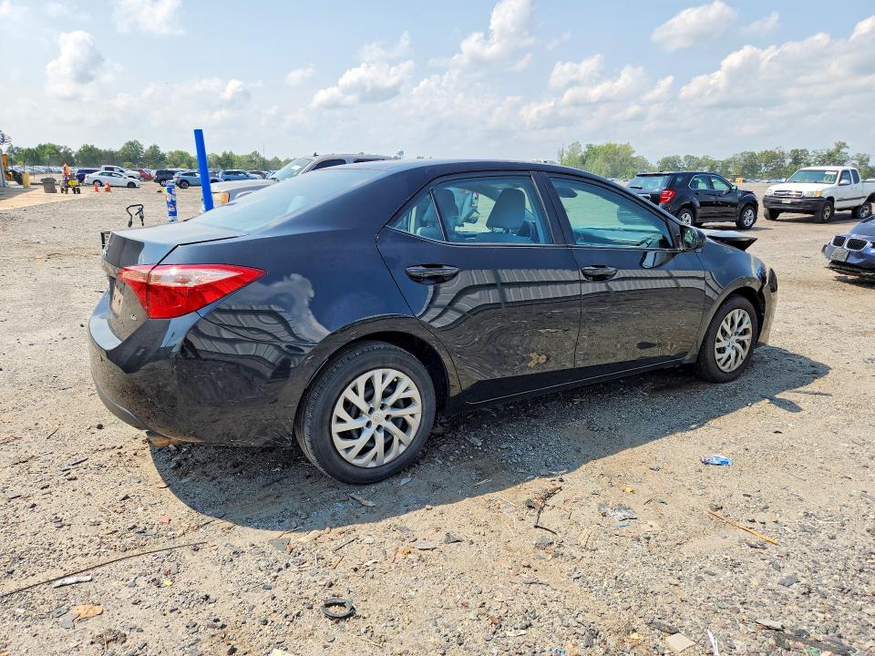 Photo 3 from auction – 2019 TOYOTA COROLLA with VIN 2T1BURHE3KC209789