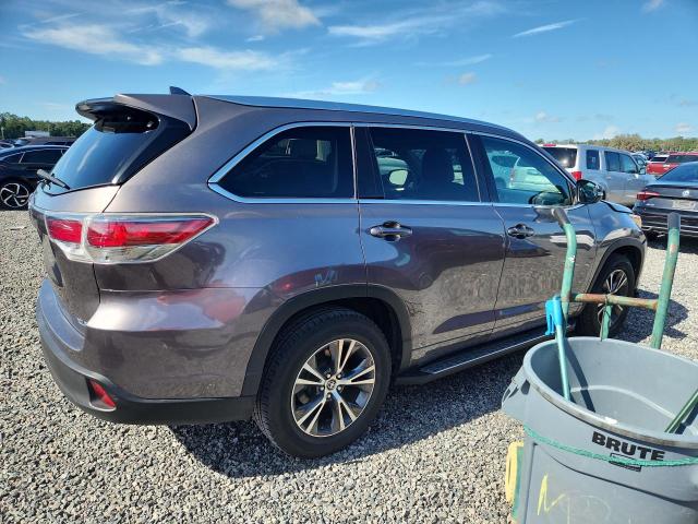 Photo 3 from auction – 2016 TOYOTA HIGHLANDER with VIN 5TDKKRFH2GS158836