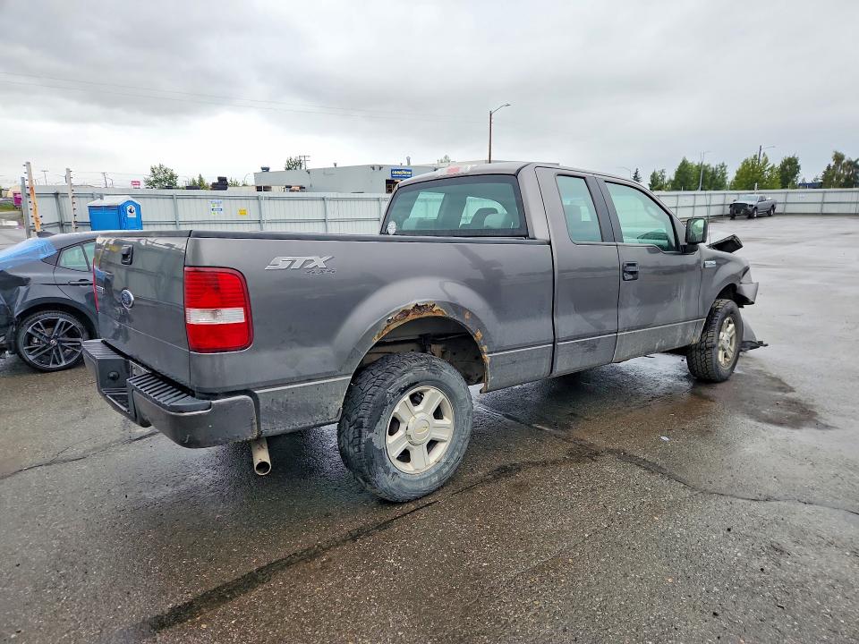 Photo 3 from auction – 2005 FORD F150 with VIN 1FTRX14W05FB11269