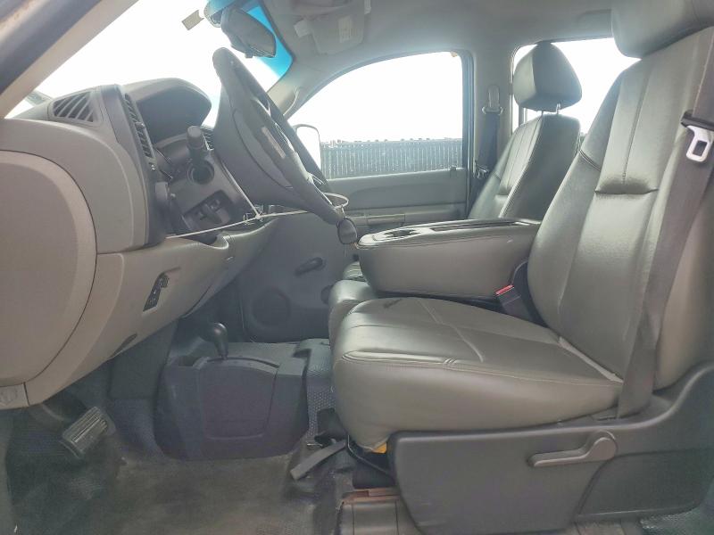 Photo 7 from auction – 2008 CHEVROLET SILVERADO with VIN 1GCJK33638F150967
