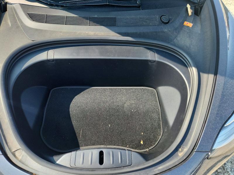 Photo 11 from auction – 2018 TESLA MODEL 3 with VIN 5YJ3E1EB4JF119199
