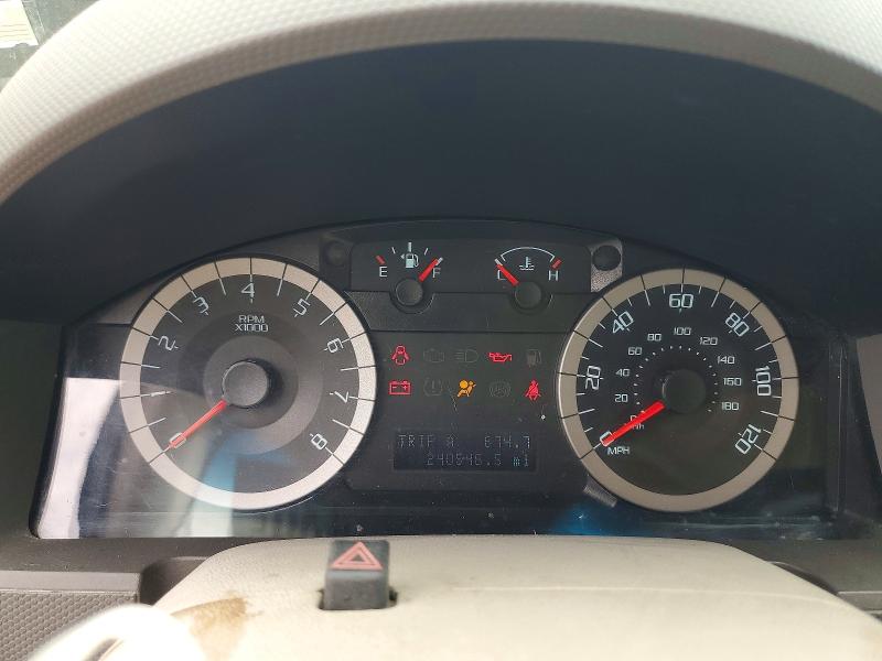 Photo 9 from auction – 2010 FORD ESCAPE 4D 4WD with VIN 1FMCU0D7XAKB62566