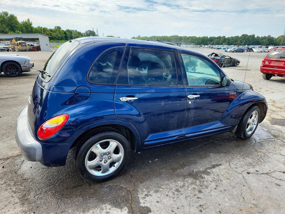 Photo 3 from auction – 2002 CHRYSLER PT CRUISER with VIN 3C8FY68B12T246975