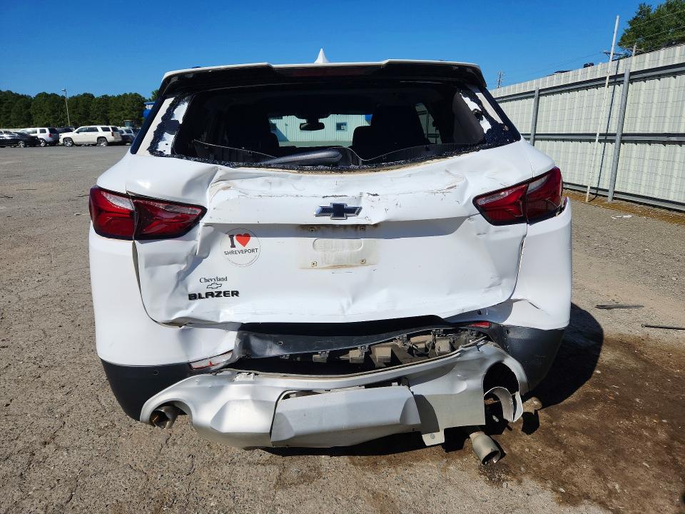 Photo 6 from auction – 2022 CHEVROLET BLAZER with VIN 3GNKBCR40NS159120
