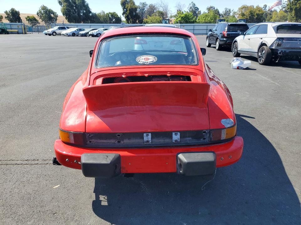 Photo 6 from auction – 1977 PORSCHE 911 with VIN 9117200920
