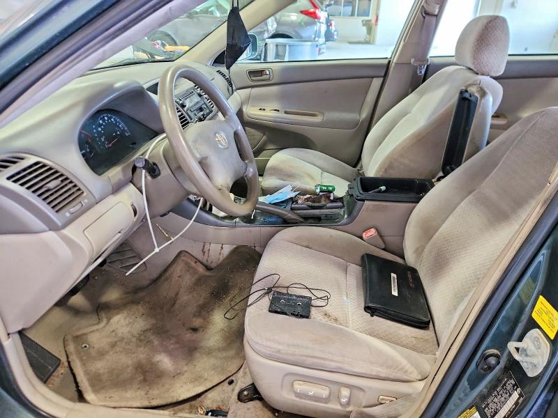 Снимка 7 от търг – 2004 TOYOTA CAMRY с VIN 4T1BE32K54U315235