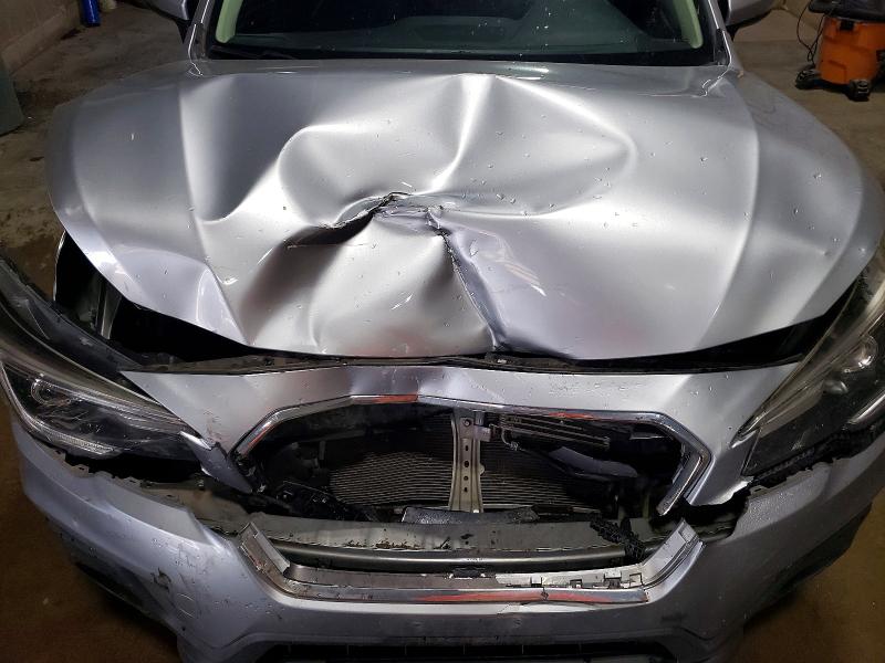 Photo 12 from auction – 2018 SUBARU OUTBACK with VIN 4S4BSANC7J3388402