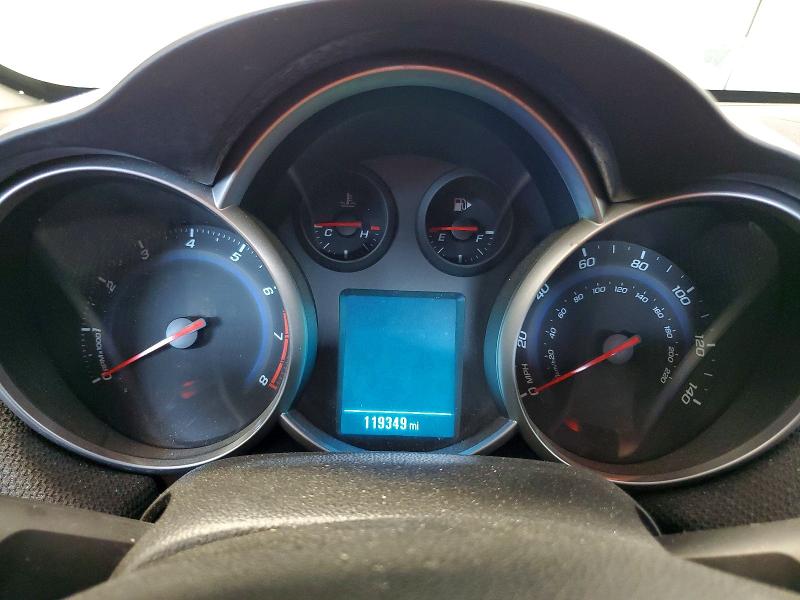 Photo 9 from auction – 2014 CHEVROLET CRUZE with VIN 1G1PC5SB6E7370913