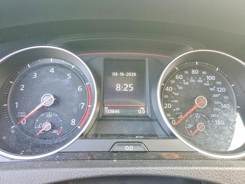Photo 9 from auction – 2017 VOLKSWAGEN GTI with VIN 3VW4T7AU9HM045642
