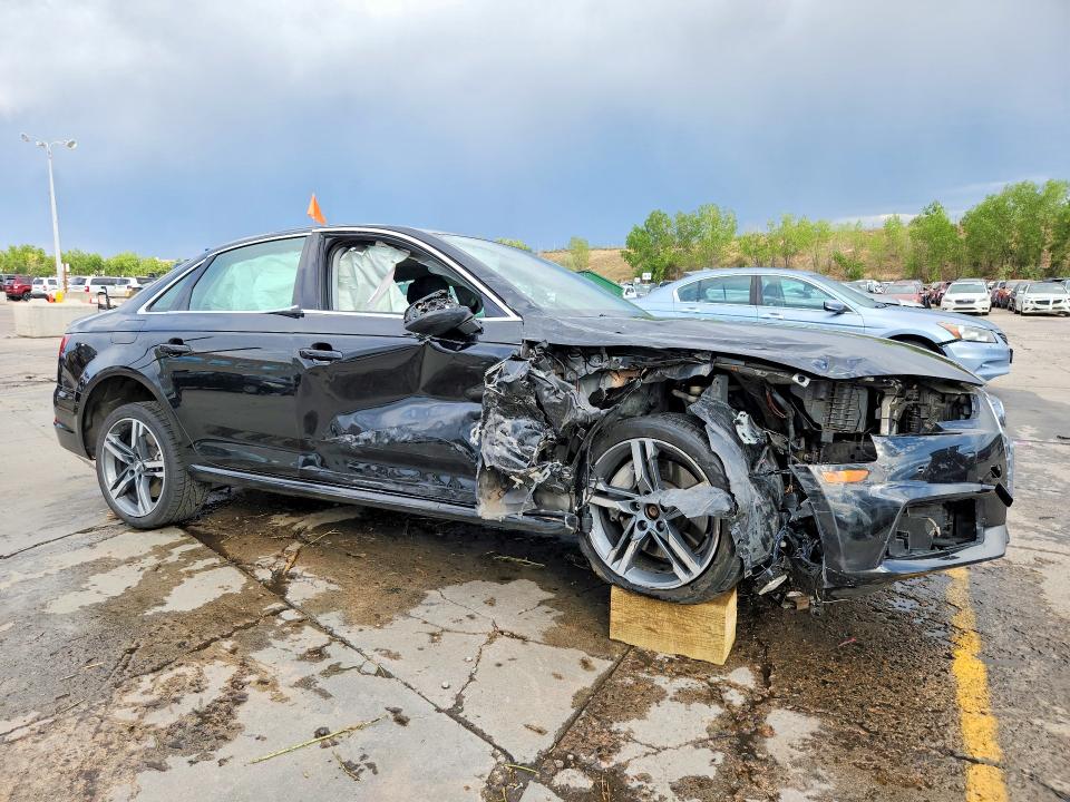 Фото 4 с аукциона – 2018 AUDI A4 с VIN WAUENAF45JA137273