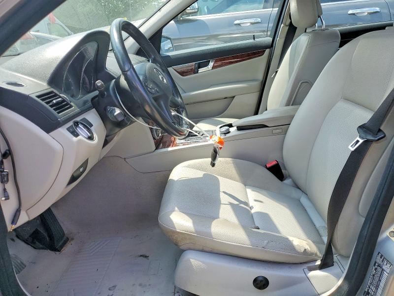 Photo 7 from auction – 2011 MERCEDES-BENZ C with VIN WDDGF5EB0BR161988