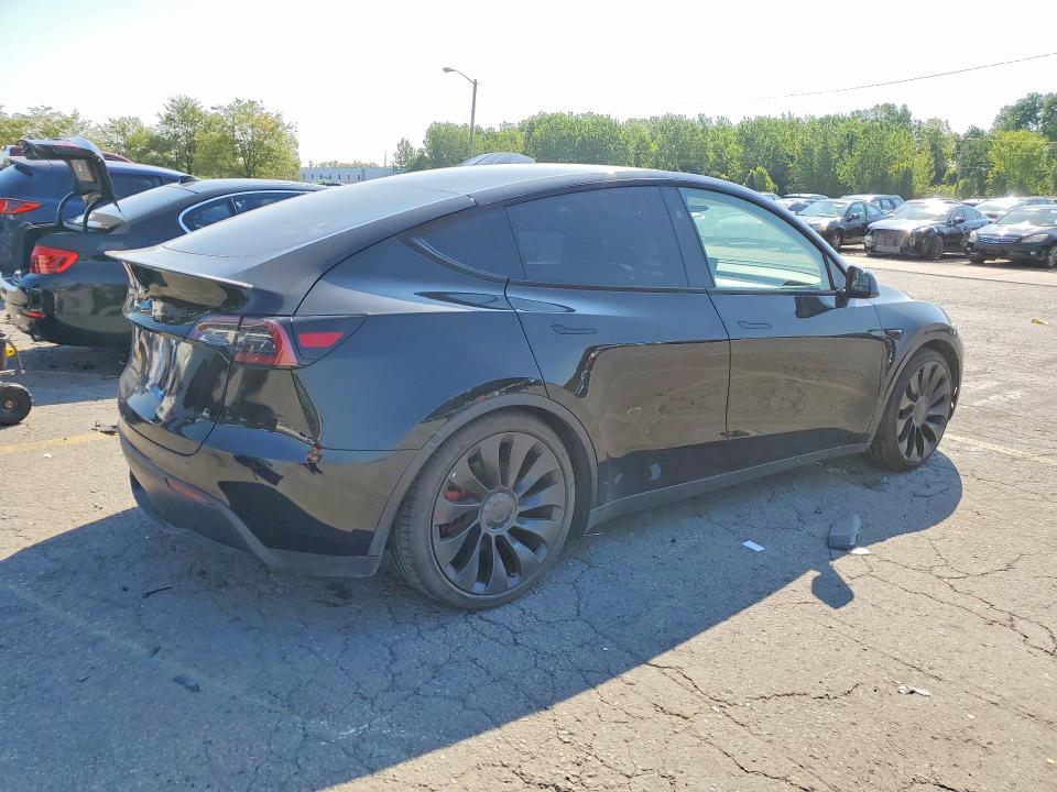 Photo 3 from auction – 2023 TESLA MODEL Y with VIN 7SAYGDEF7PF846739