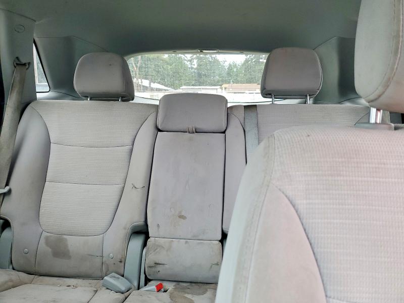 Photo 10 from auction – 2015 KIA SORENTO with VIN 5XYKT3A67FG557107