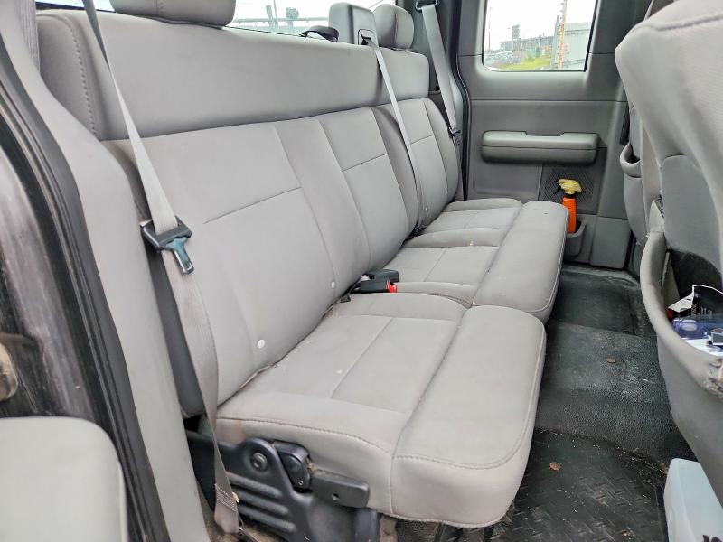 Photo 10 from auction – 2005 FORD F150 with VIN 1FTRX14W05FB11269