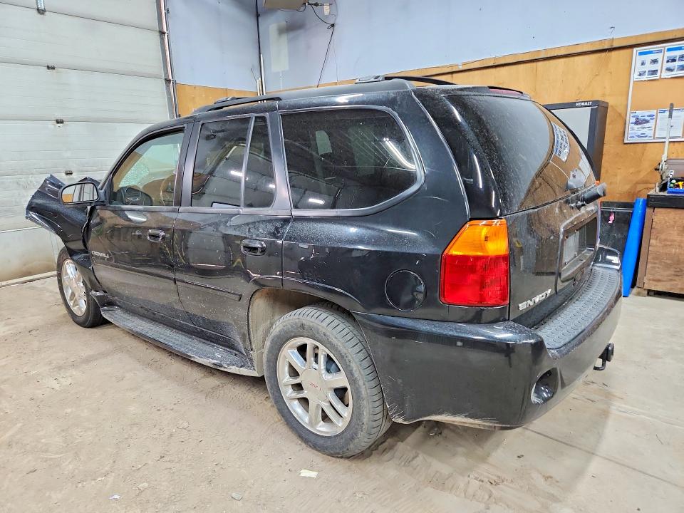 Photo 2 from auction – 2009 GMC ENVOY with VIN 1GKET53M992131698