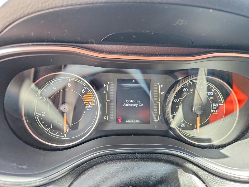 Снимка 9 от търг – 2019 JEEP CHEROKEE с VIN 1C4PJLLB2KD434734