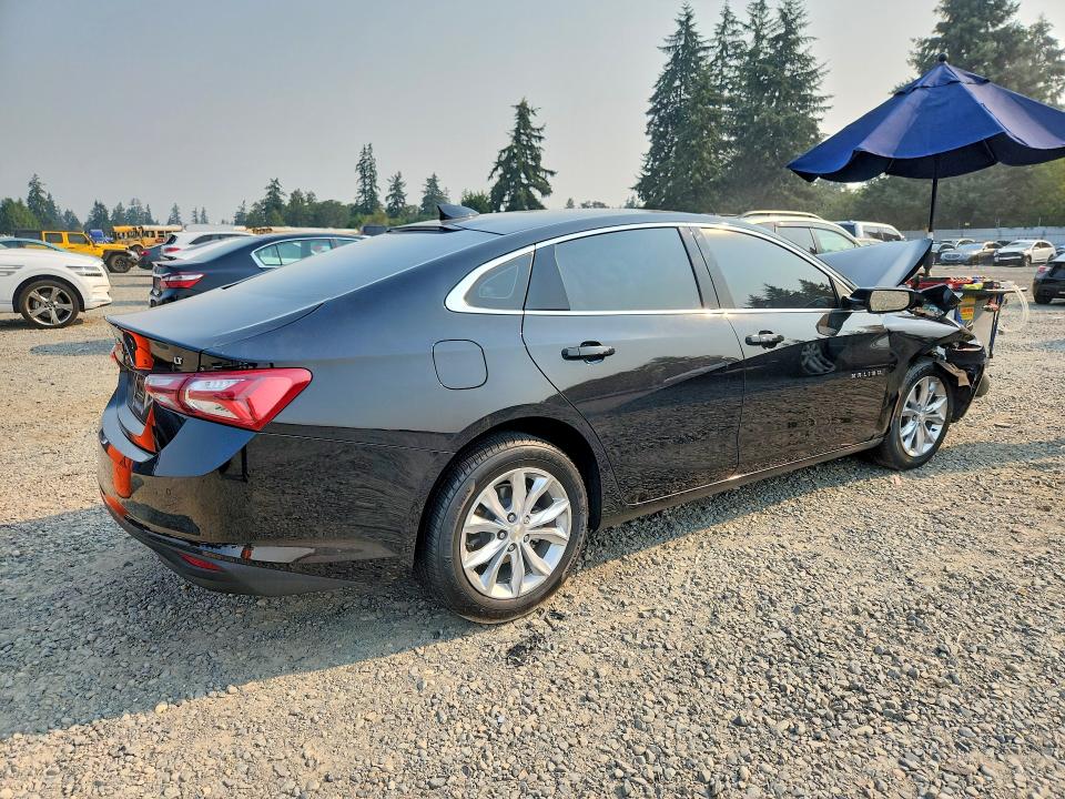 Photo 3 from auction – 2022 CHEVROLET MALIBU with VIN 1G1ZD5STXNF106873