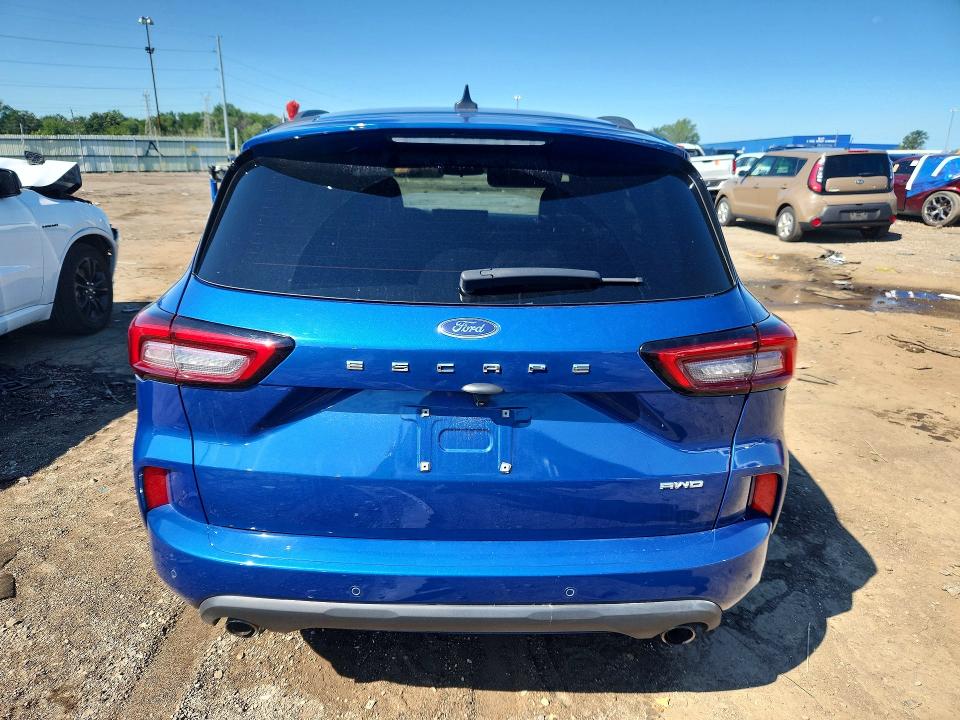 Photo 6 from auction – 2023 FORD ESCAPE with VIN 1FMCU9MN4PUB12181