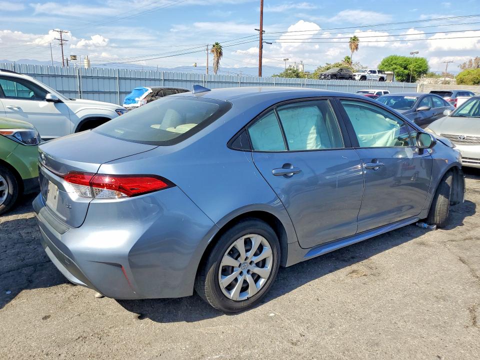 Photo 3 from auction – 2021 TOYOTA COROLLA with VIN JTDEPMAE2MJ179046