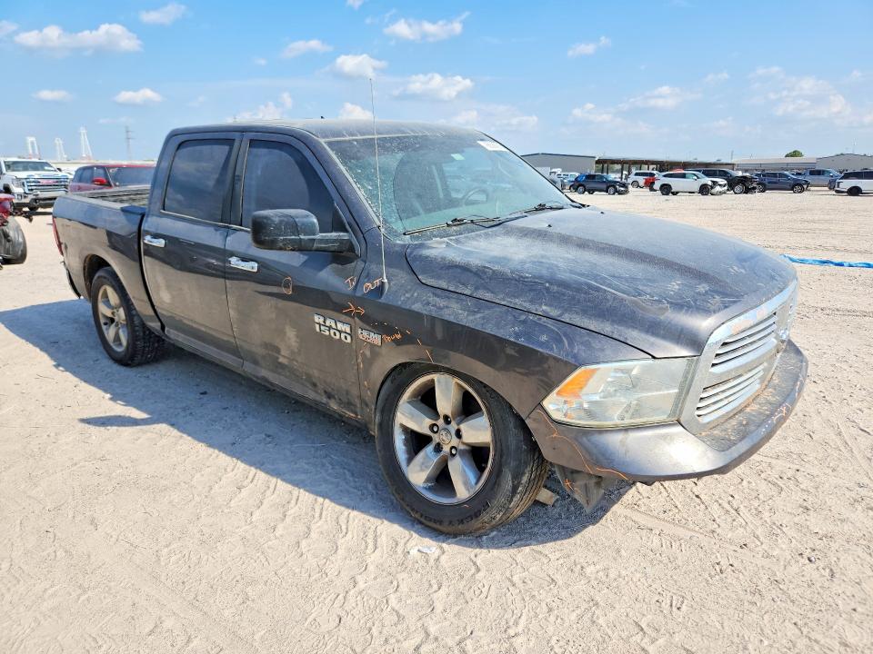 Photo 4 from auction – 2014 RAM 1500 with VIN 1C6RR6LT8ES397949