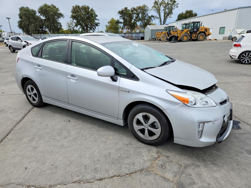 Снимка 4 от търг – 2012 TOYOTA PRIUS с VIN JTDKN3DU9C5406262