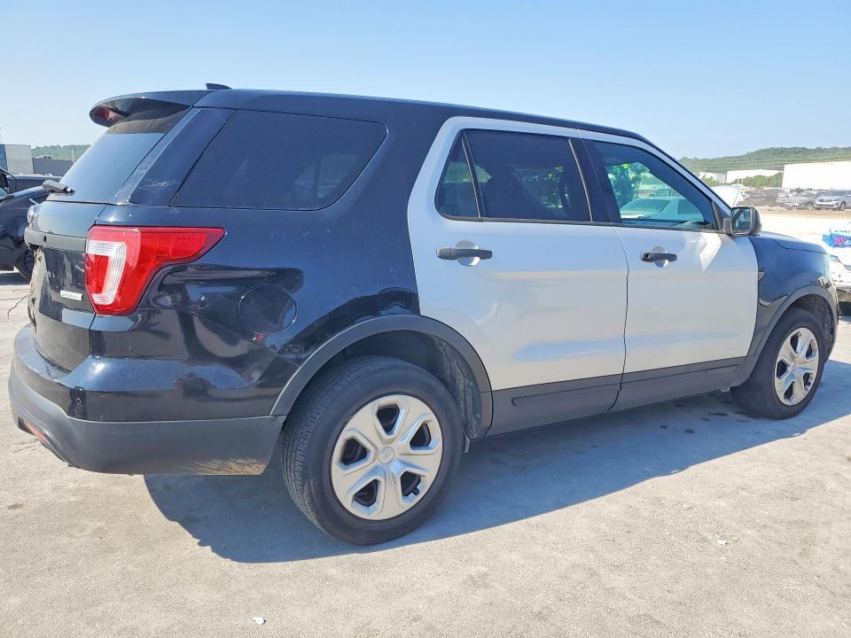 Photo 3 from auction – 2017 FORD EXPLORER with VIN 1FM5K8AT3HGC35594