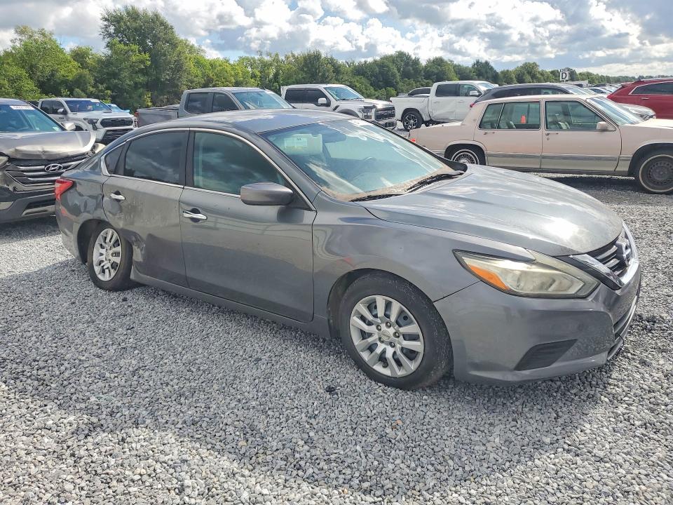 Фото 4 с аукциона – 2016 NISSAN ALTIMA с VIN 1N4AL3AP4GN367396