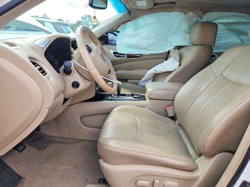 Photo 7 from auction – 2013 NISSAN PATHFINDER with VIN 5N1AR2MM2DC688313