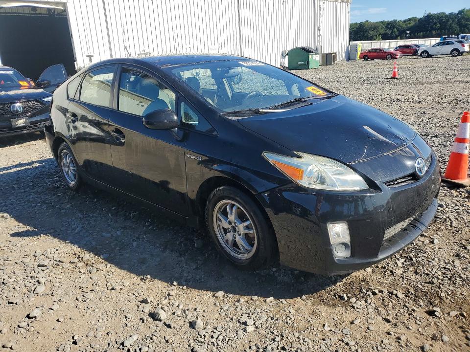 Foto 4 de la subasta – 2011 TOYOTA PRIUS con VIN JTDKN3DU7B0255739