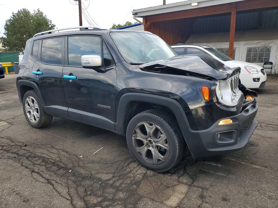 Photo 4 from auction – 2017 JEEP RENEGADE with VIN ZACCJBDBXHPE44557
