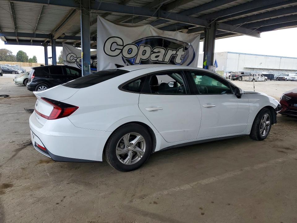 Photo 3 from auction – 2021 HYUNDAI SONATA with VIN 5NPEG4JA9MH062974