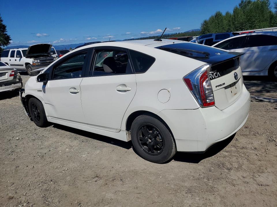 Photo 2 from auction – 2013 TOYOTA PRIUS with VIN JTDKN3DU2D5676841