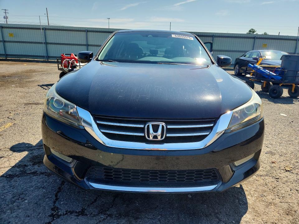Photo 5 from auction – 2013 HONDA ACCORD with VIN 1HGCR2F86DA231756