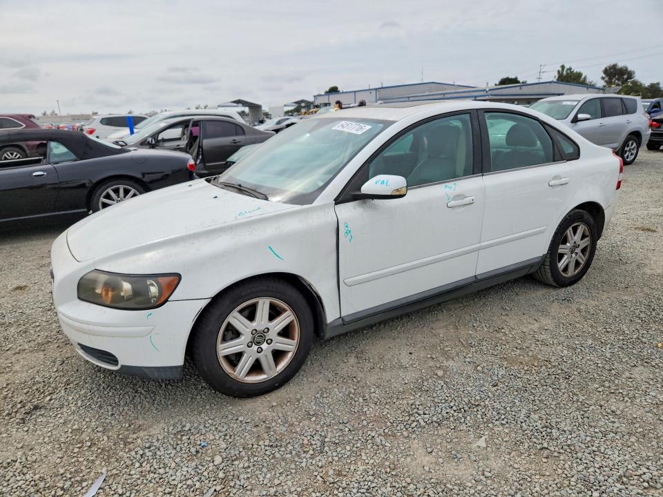 VOLVO S40 2006 with VIN YV1MS390X62150933 - Photo from auction