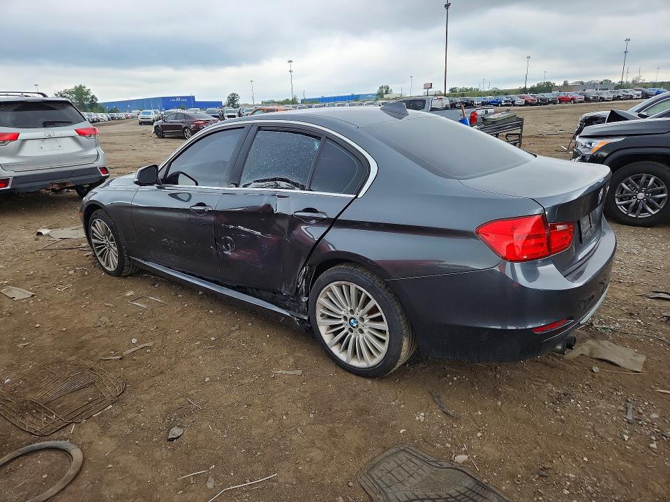 Photo 2 from auction – 2012 BMW 328 with VIN WBA3A5C54CF341589