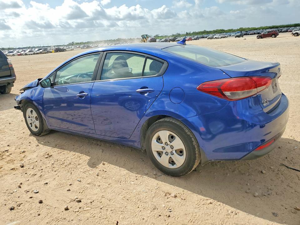 صورة رقم 2 من المزاد - 2017 KIA FORTE مع VIN 3KPFK4A70HE113988