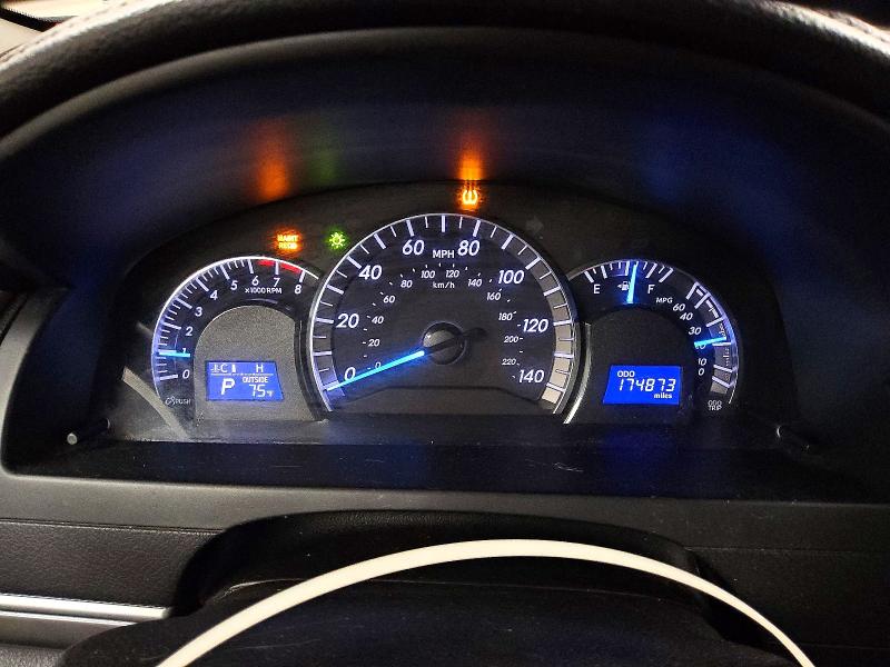 Photo 9 from auction – 2014 TOYOTA CAMRY with VIN 4T1BF1FK7EU314844