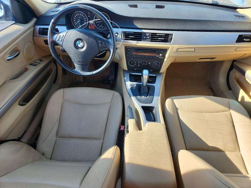 Photo 8 from auction – 2007 BMW 323 with VIN WBAVH13527KC96911