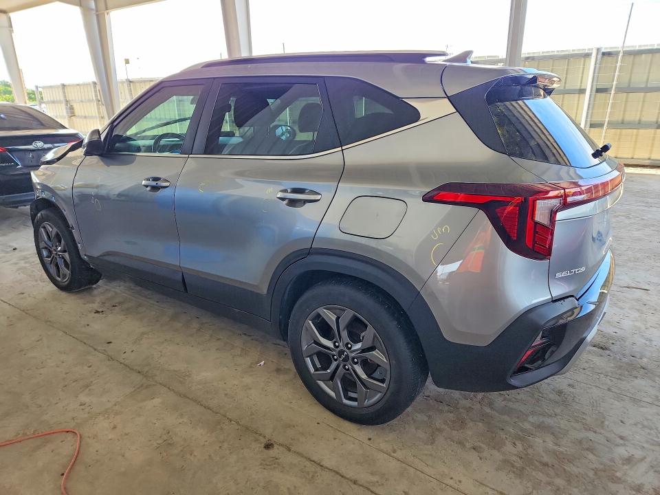 Фото 2 с аукциона – 2024 KIA SELTOS с VIN KNDEU2AA1R7629803