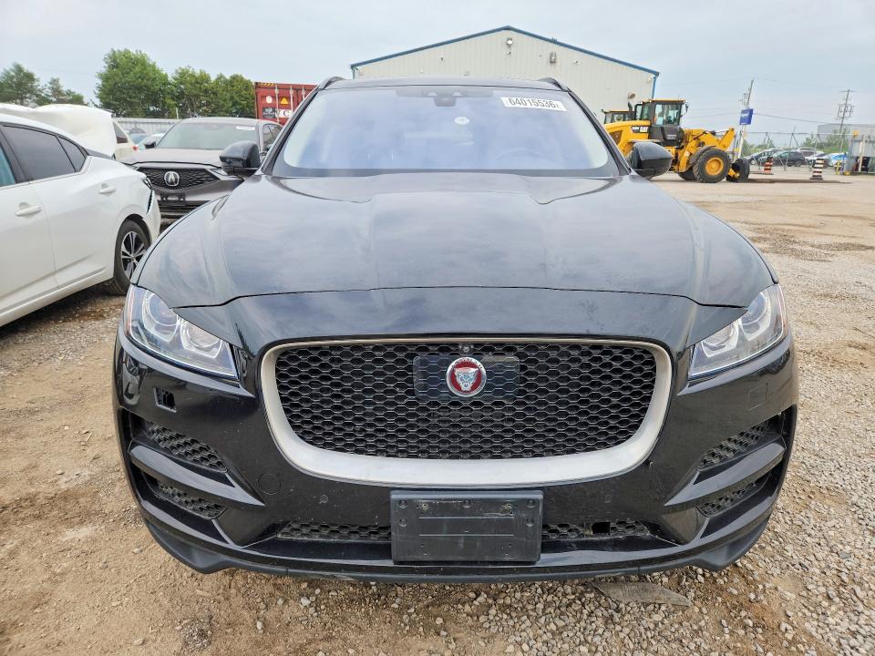 Photo 5 from auction – 2017 JAGUAR F-PACE with VIN SADCL2BV2HA897471