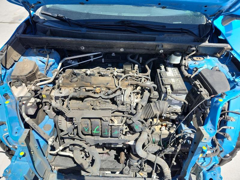 Photo 12 from auction – 2019 TOYOTA RAV4 with VIN 2T3P1RFV9KW033273