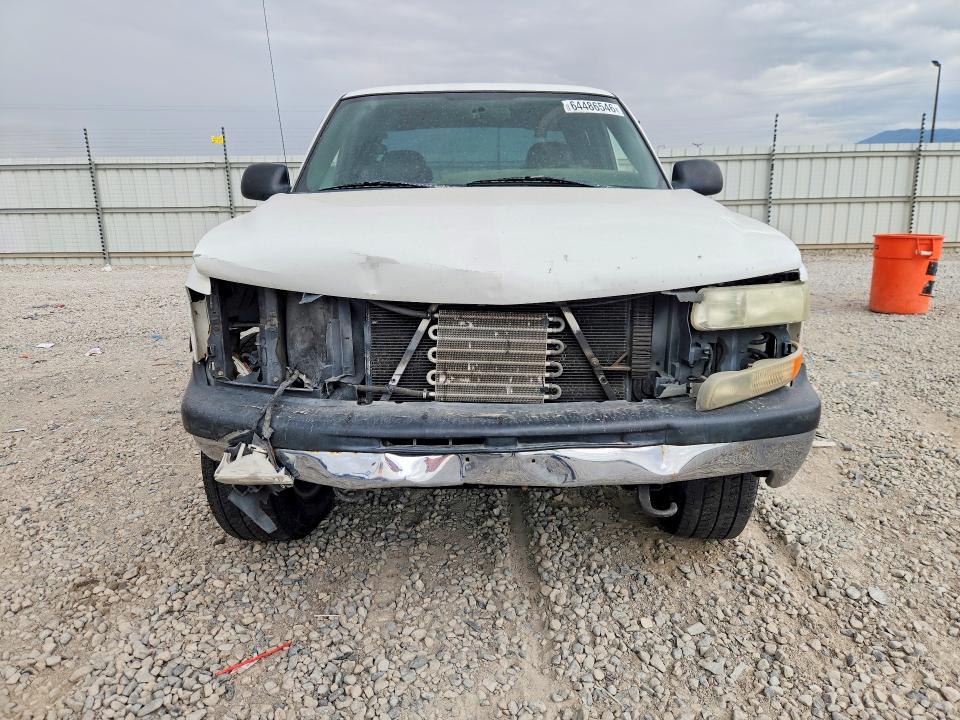 Photo 5 from auction – 2000 CHEVROLET SILVERADO with VIN 1GCEK19TXYE169296