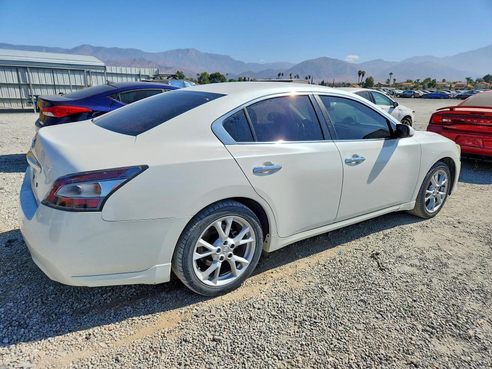 Photo 3 from auction – 2014 NISSAN MAXIMA with VIN 1N4AA5AP7EC499224