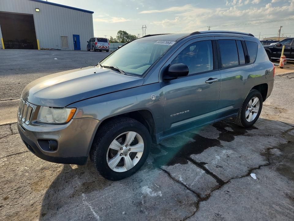 JEEP COMPASS 2012 with VIN 1C4NJDBB4CD656112 - Photo from auction