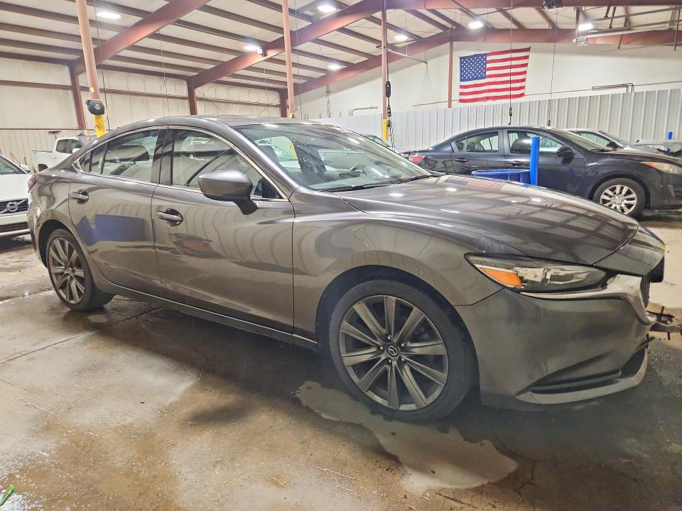 Photo 4 from auction – 2019 MAZDA 6 with VIN JM1GL1VM5K1506069
