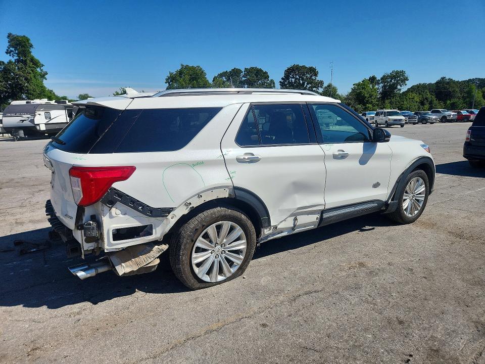 Photo 3 from auction – 2023 FORD EXPLORER with VIN 1FM5K8LC3PGC34666