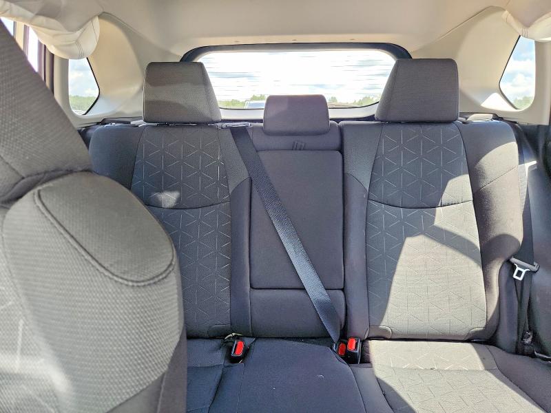 Photo 10 from auction – 2021 TOYOTA RAV4 with VIN 2T3W1RFV3MC086440