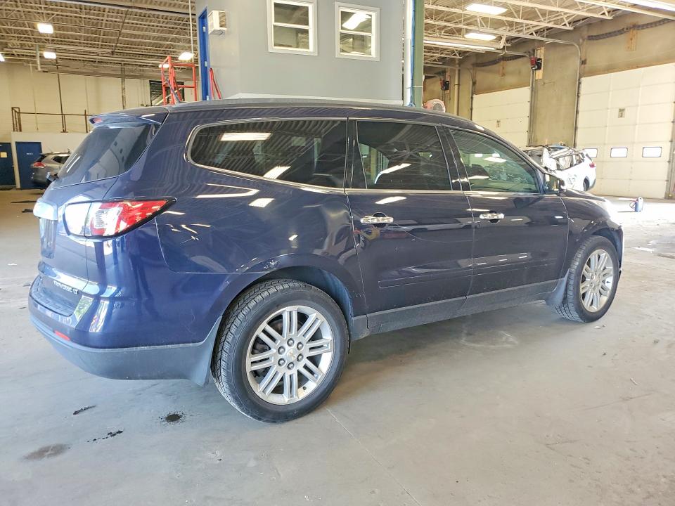 Photo 3 from auction – 2015 CHEVROLET TRAVERSE with VIN 1GNKVGKD0FJ134360