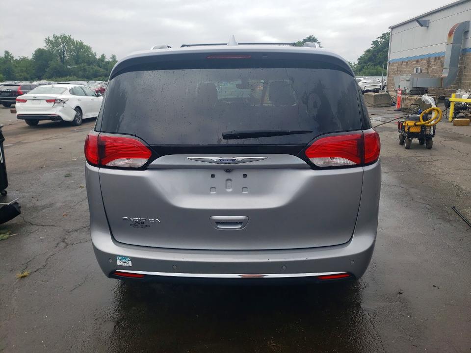 Photo 6 from auction – 2018 CHRYSLER PACIFICA with VIN 2C4RC1BG5JR290693